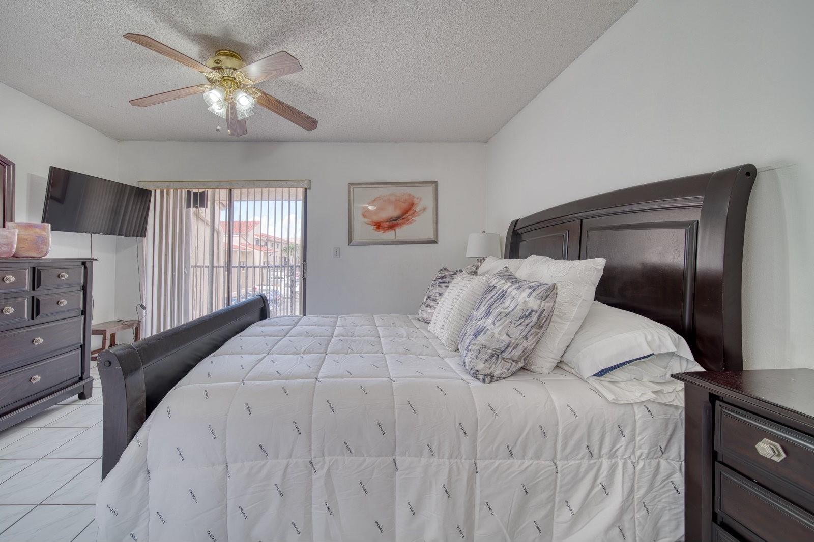 Vista Alegre Townhome - Residential