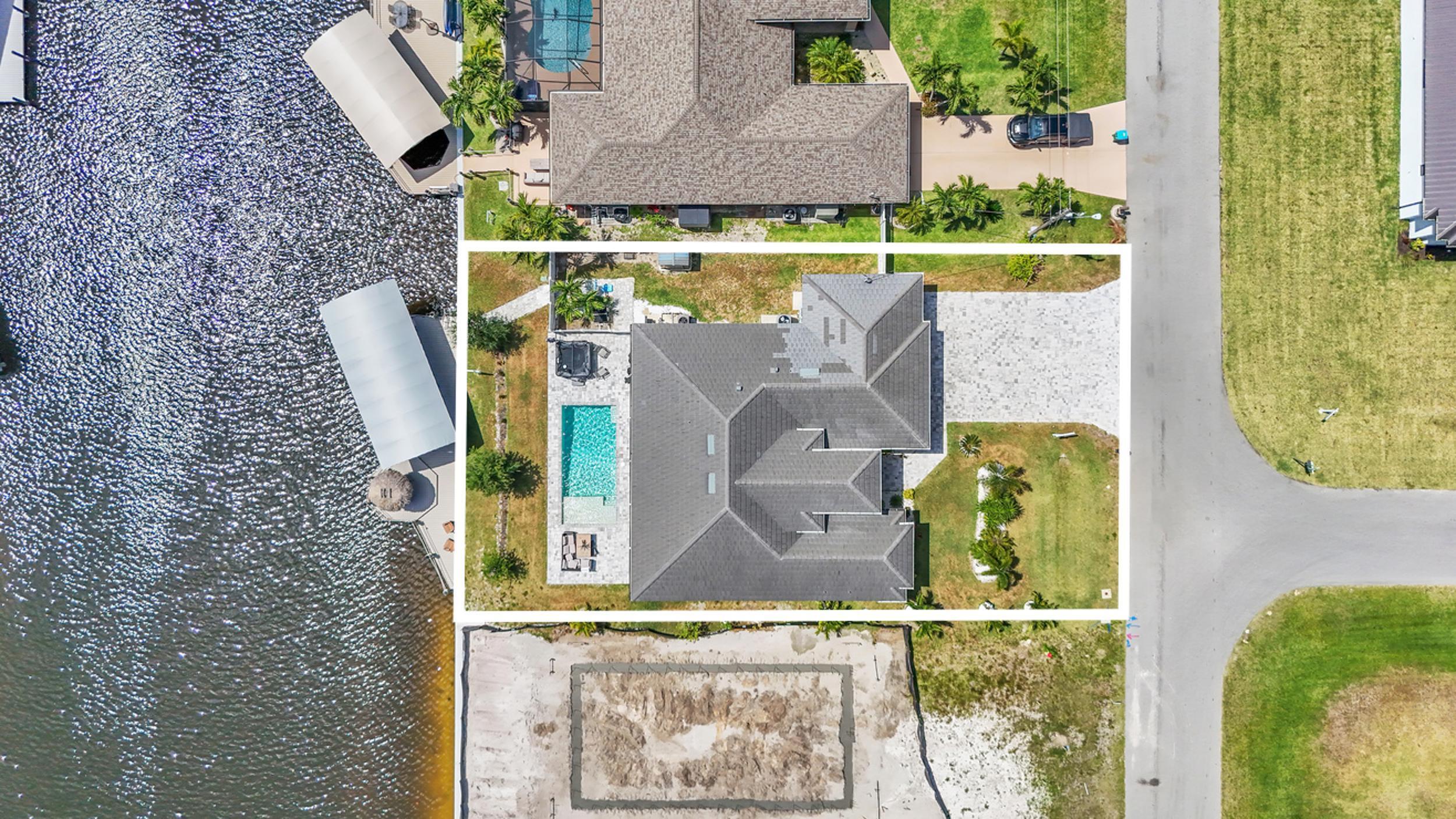 CAPE CORAL UNIT 59 BLK 4163 PB 19 PG 143 LOTS 5 + - Residential