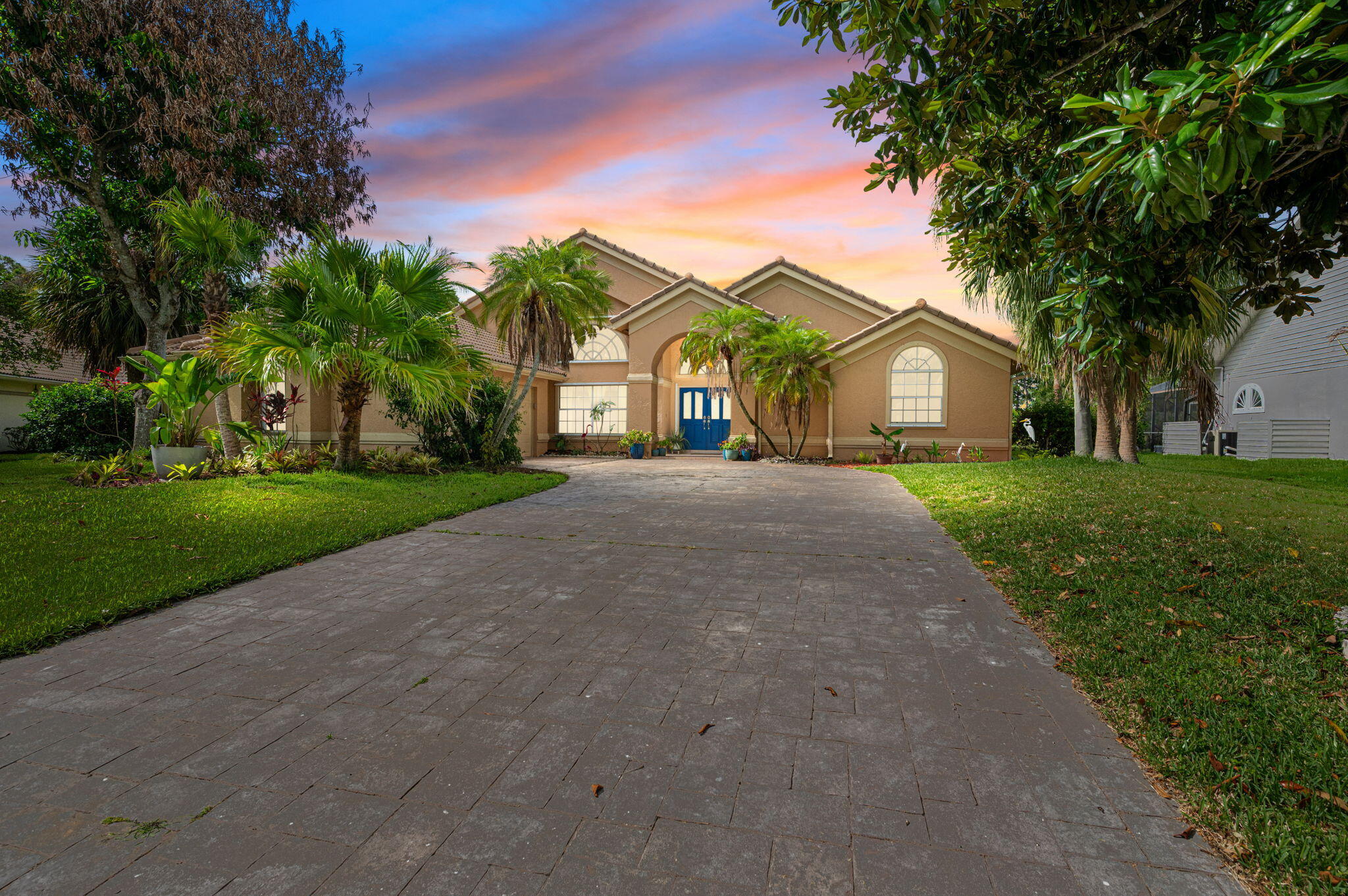 COUNTRY CLUB ESTATES PARCEL 8 PHASE 1 - Residential