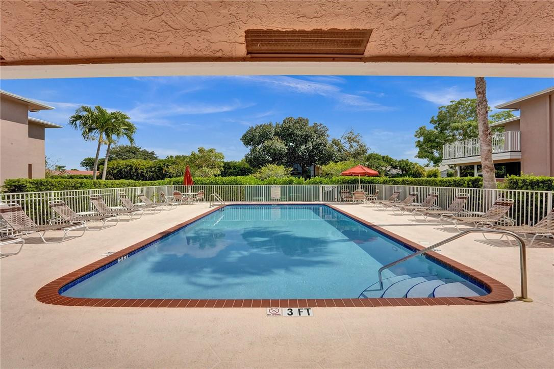 Eagle Creek Townhomes - Residential