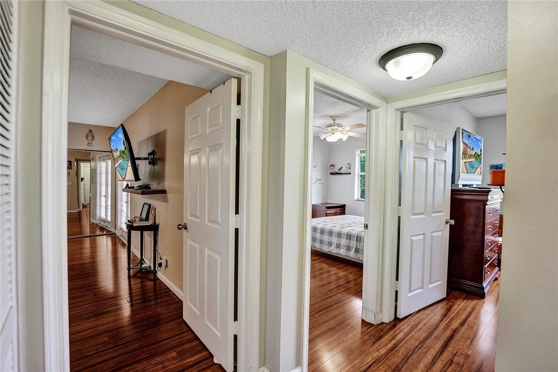 Eagle Creek Townhomes - Residential