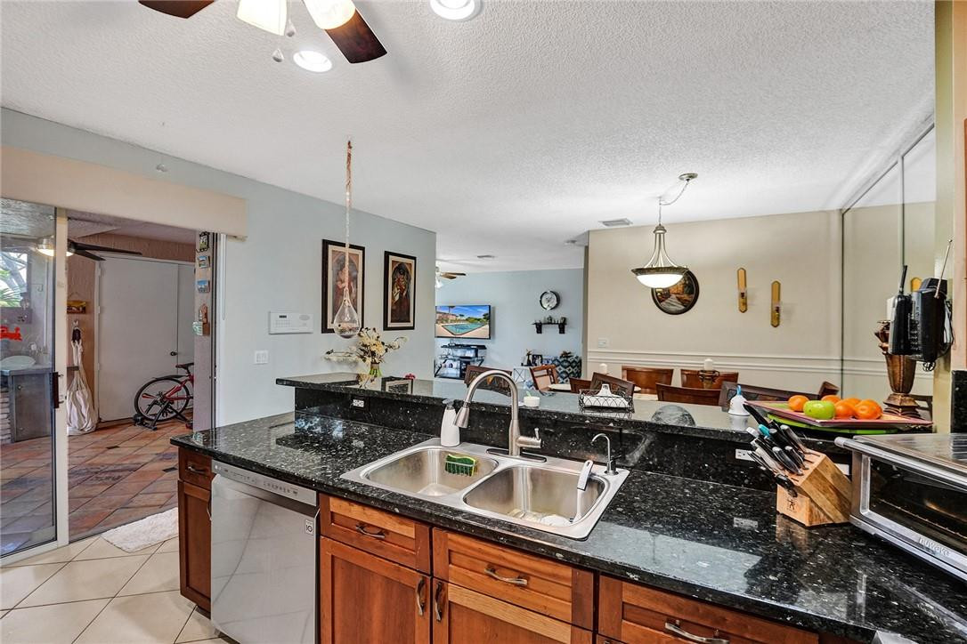 Eagle Creek Townhomes - Residential