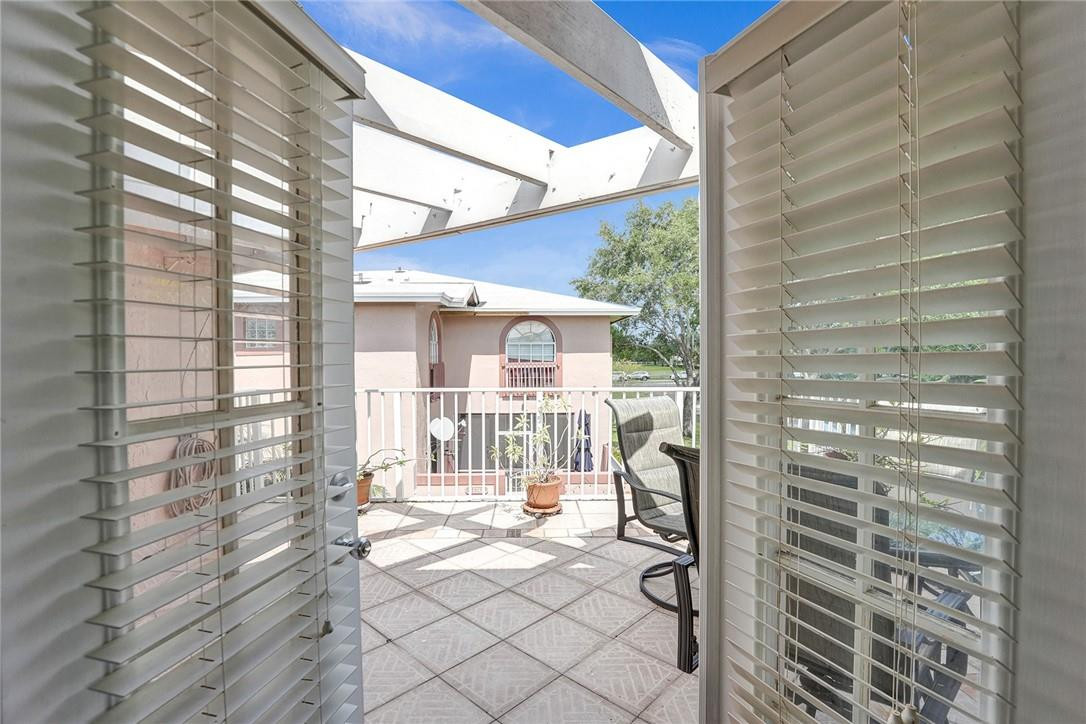 Eagle Creek Townhomes - Residential