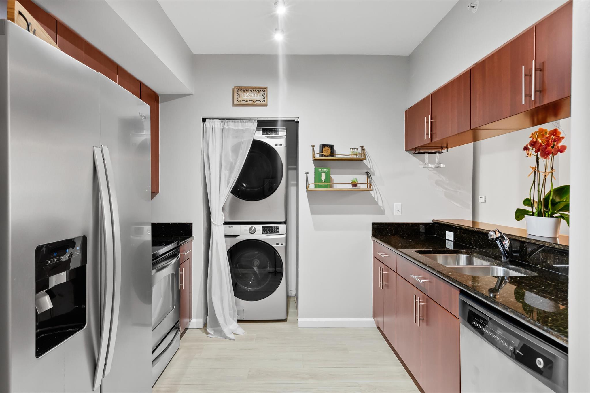 RESIDENCES AT MIDTOWN CON - Residential