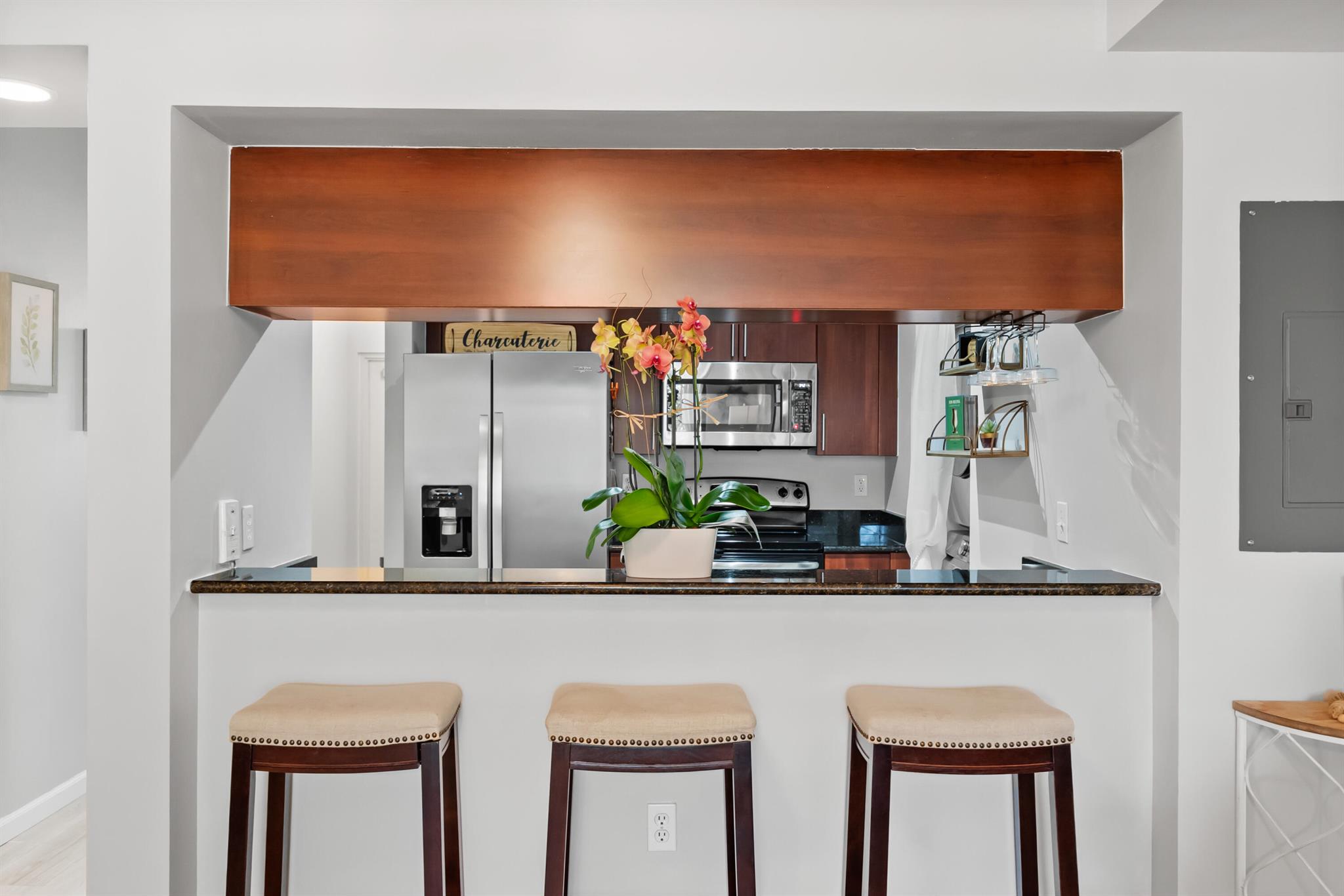 RESIDENCES AT MIDTOWN CON - Residential