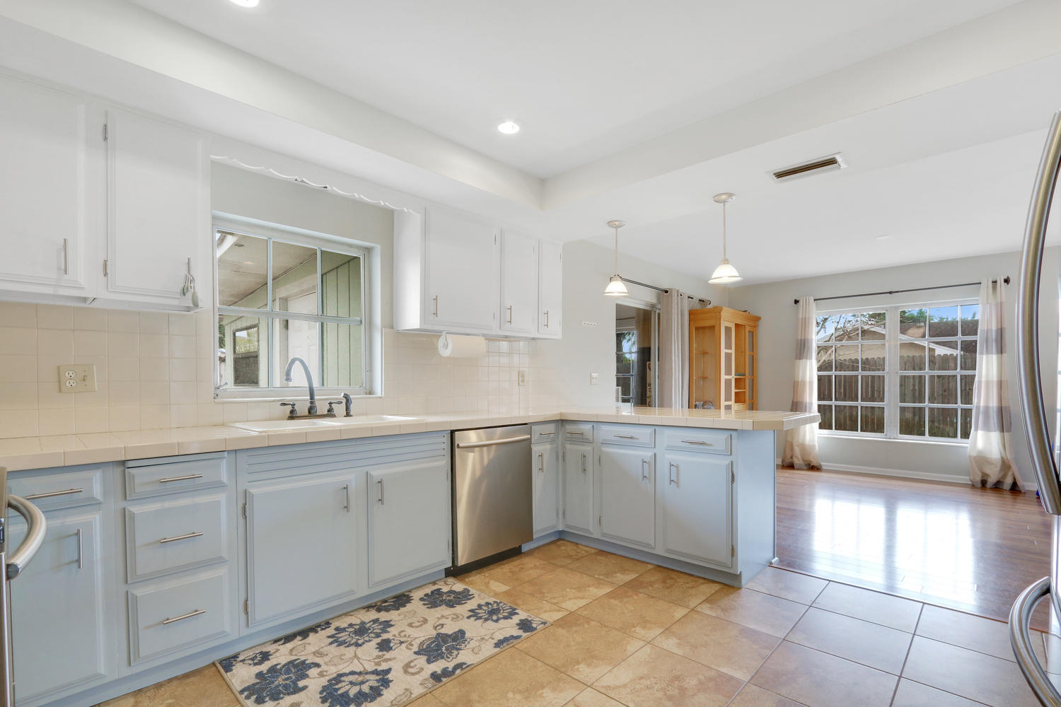 PALM LAKE PARK - Residential