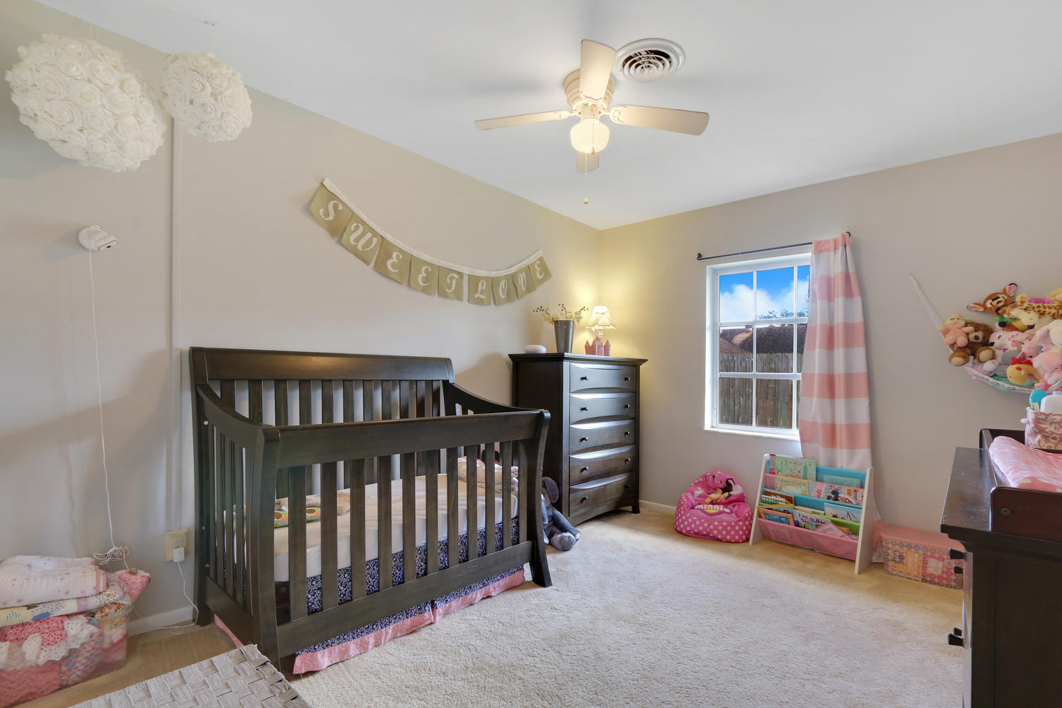 PALM LAKE PARK - Residential