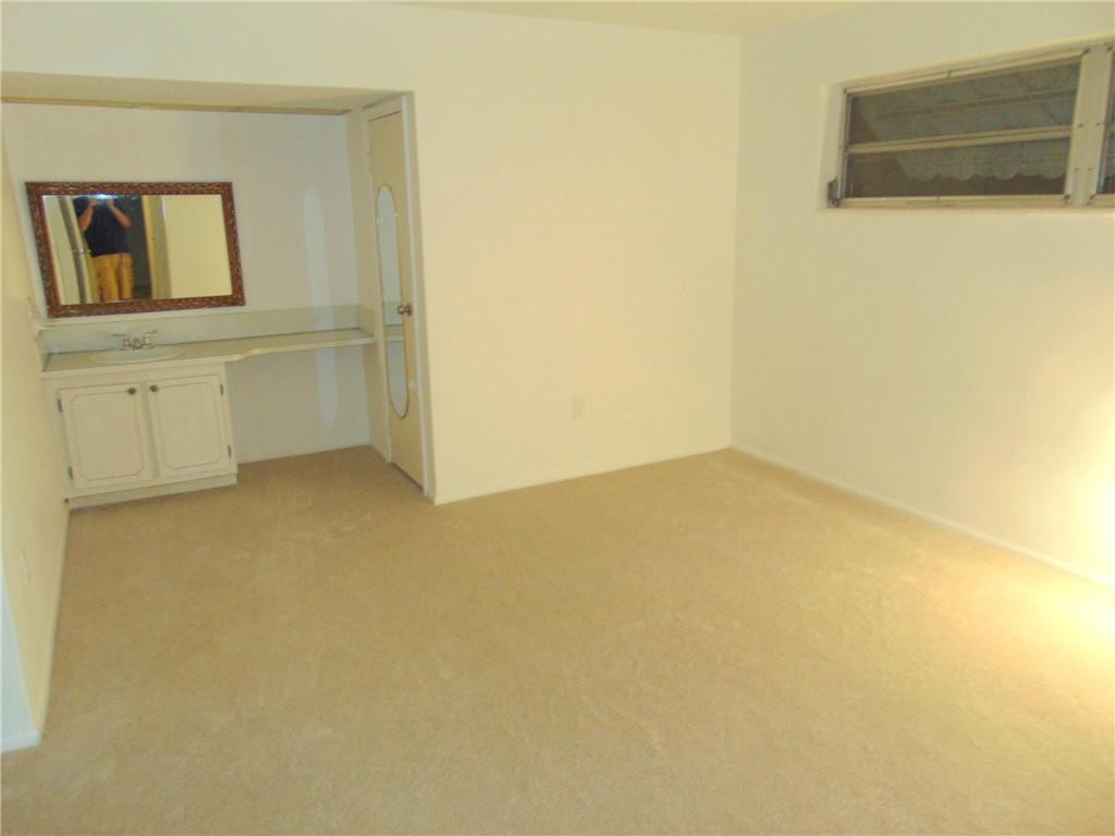 SUNRISE GOLF VILLAGE - Residential