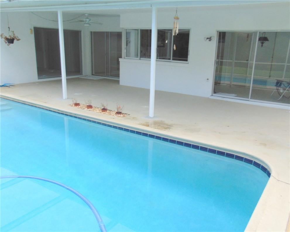 SUNRISE GOLF VILLAGE - Residential