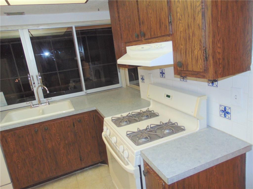 SUNRISE GOLF VILLAGE - Residential