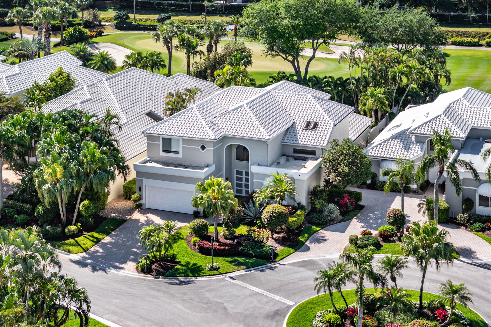 Large renovated home for lease in the Polo Club.