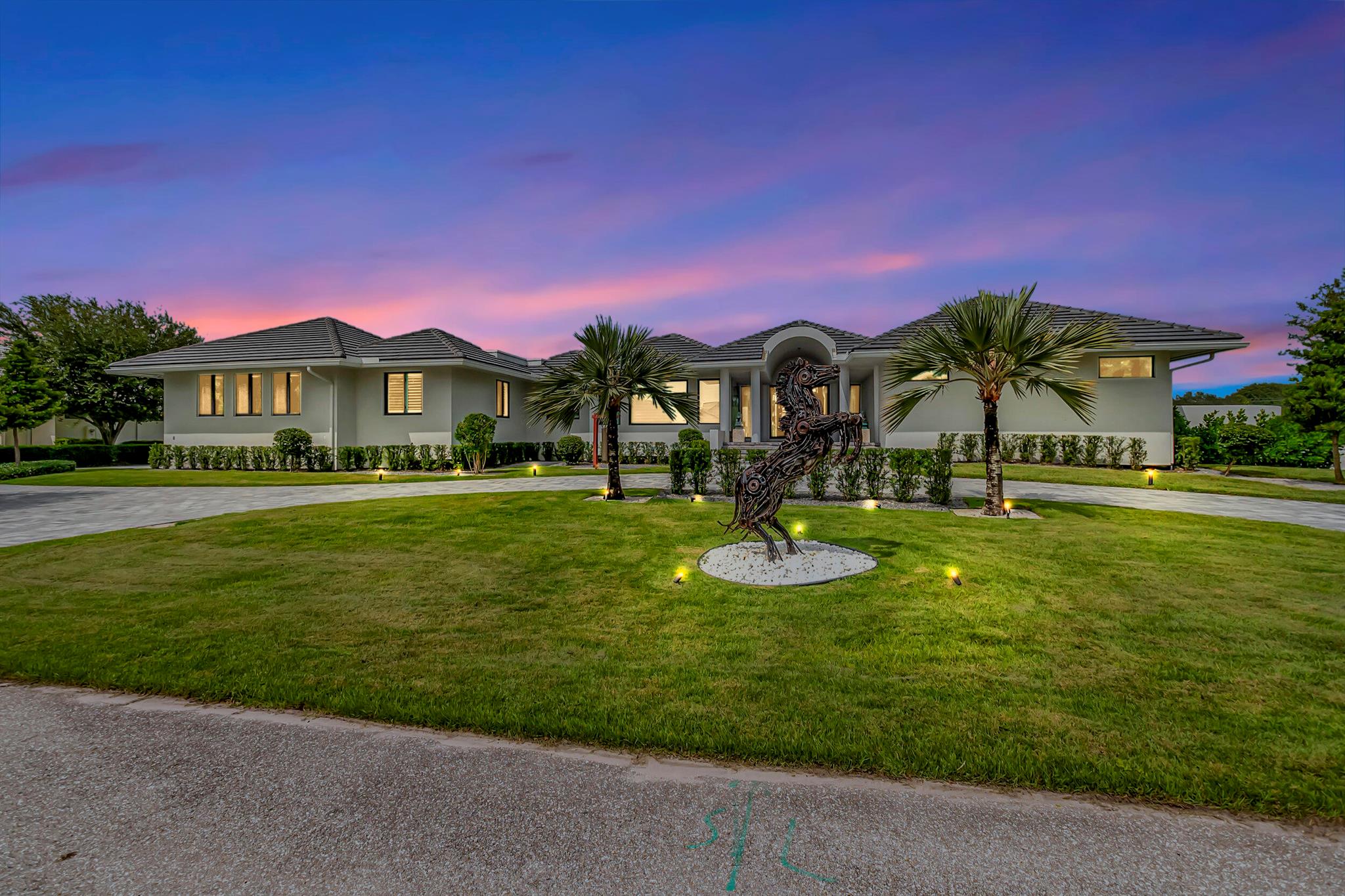 3605 Oakview Court