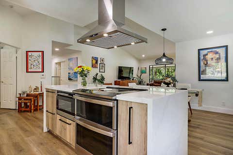 Tiny photo for 5590 Coach House Circle #H, Boca Raton, FL 33486 (MLS # B26034242)