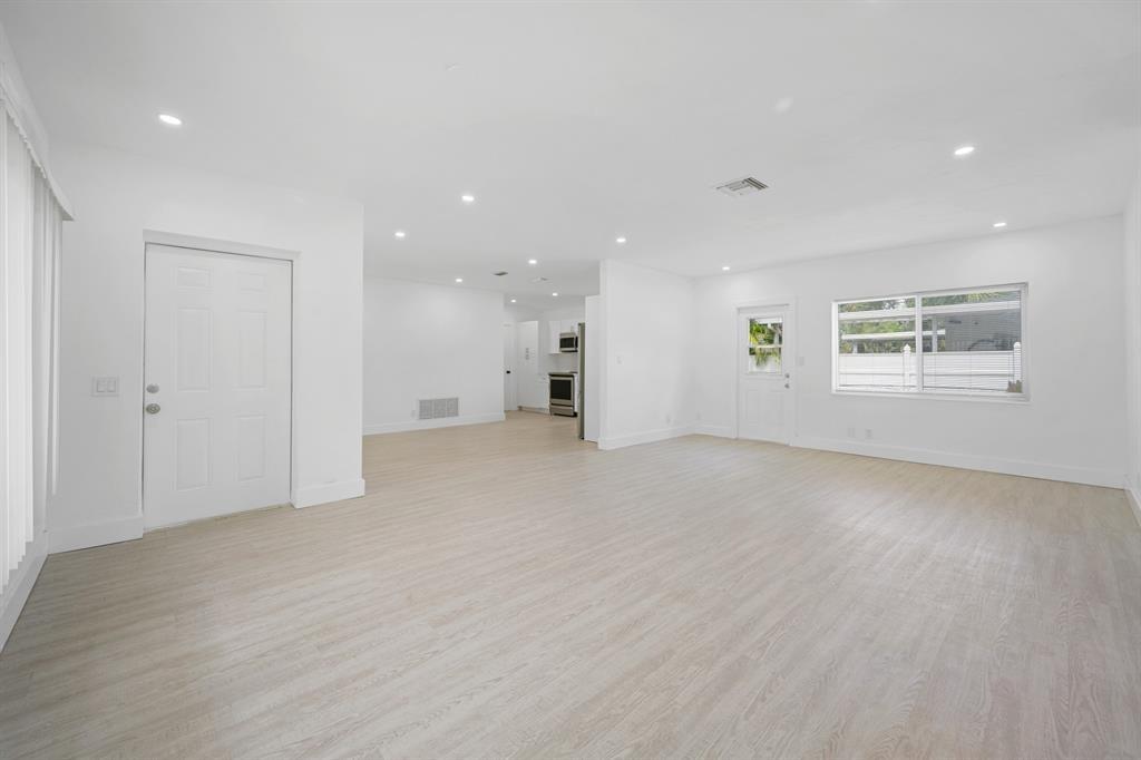 Hollywood Little Ranches - Residential