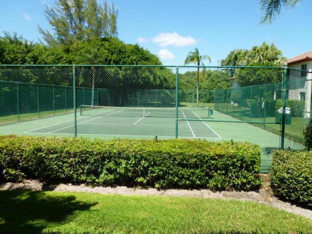 SAN DE VANCE GOLF & TENNIS CLUB CONDO - Residential