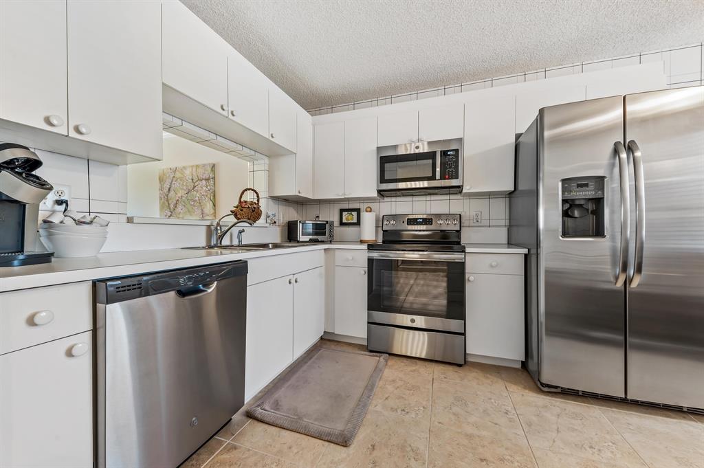 SAN DE VANCE GOLF & TENNIS CLUB CONDO - Residential