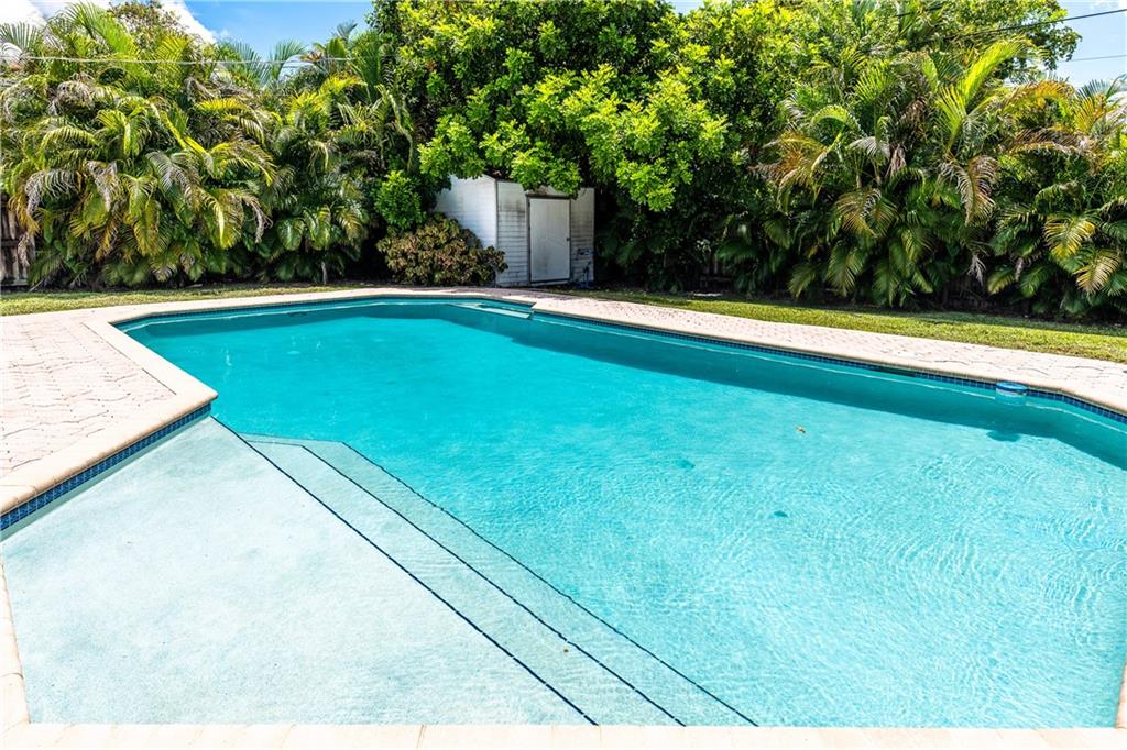 RIVERLAND - Residential