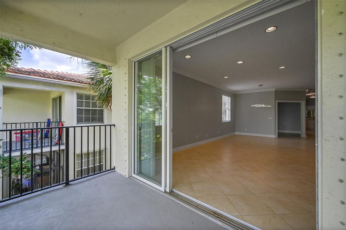 PINES OF BOCA BARWOOD CONDO - Residential