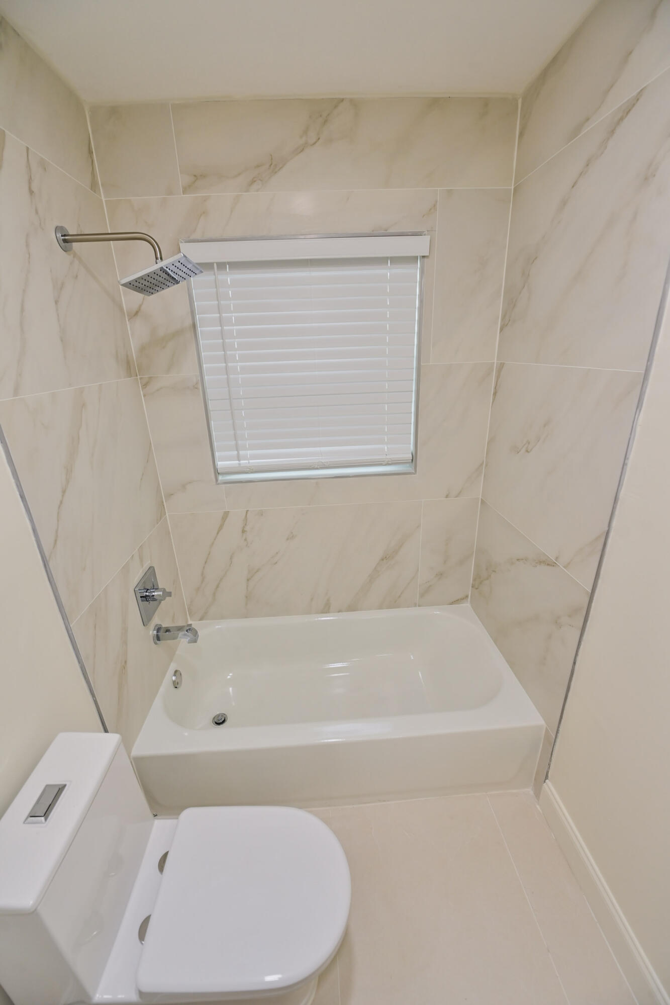 AVON HEIGHTS - Residential Lease