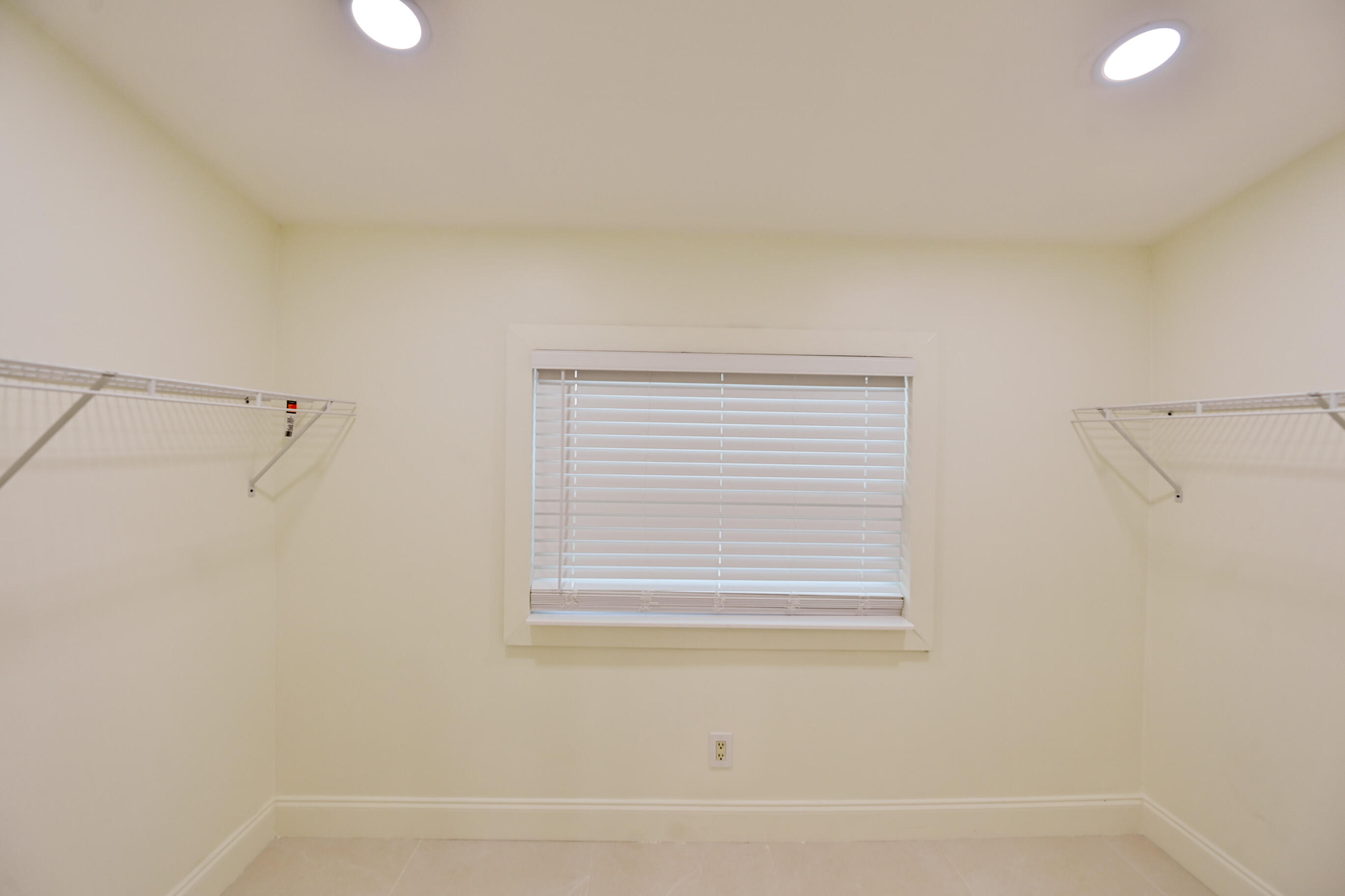 AVON HEIGHTS - Residential Lease