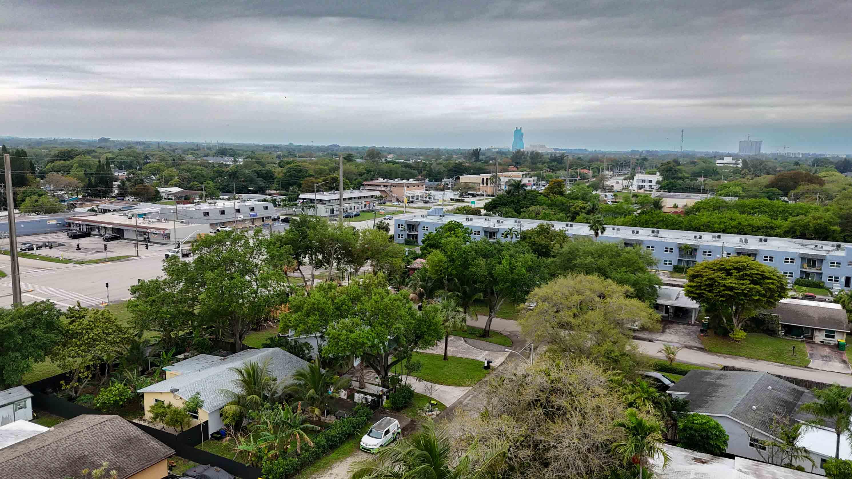 AVON HEIGHTS - Residential Lease