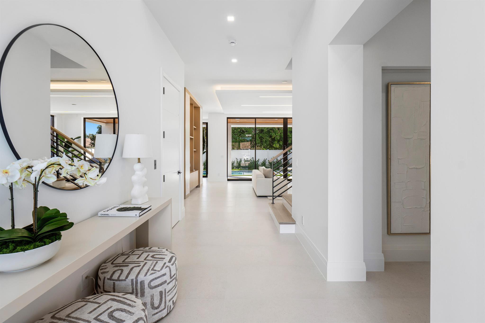 812 Malaga Drive, Boca Raton, FL, 33432/$4,495,000 2 812 Malaga Drive