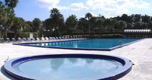 Sandalwood Lakes South - Residential Lease