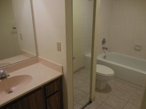 Sandalwood Lakes South - Residential Lease