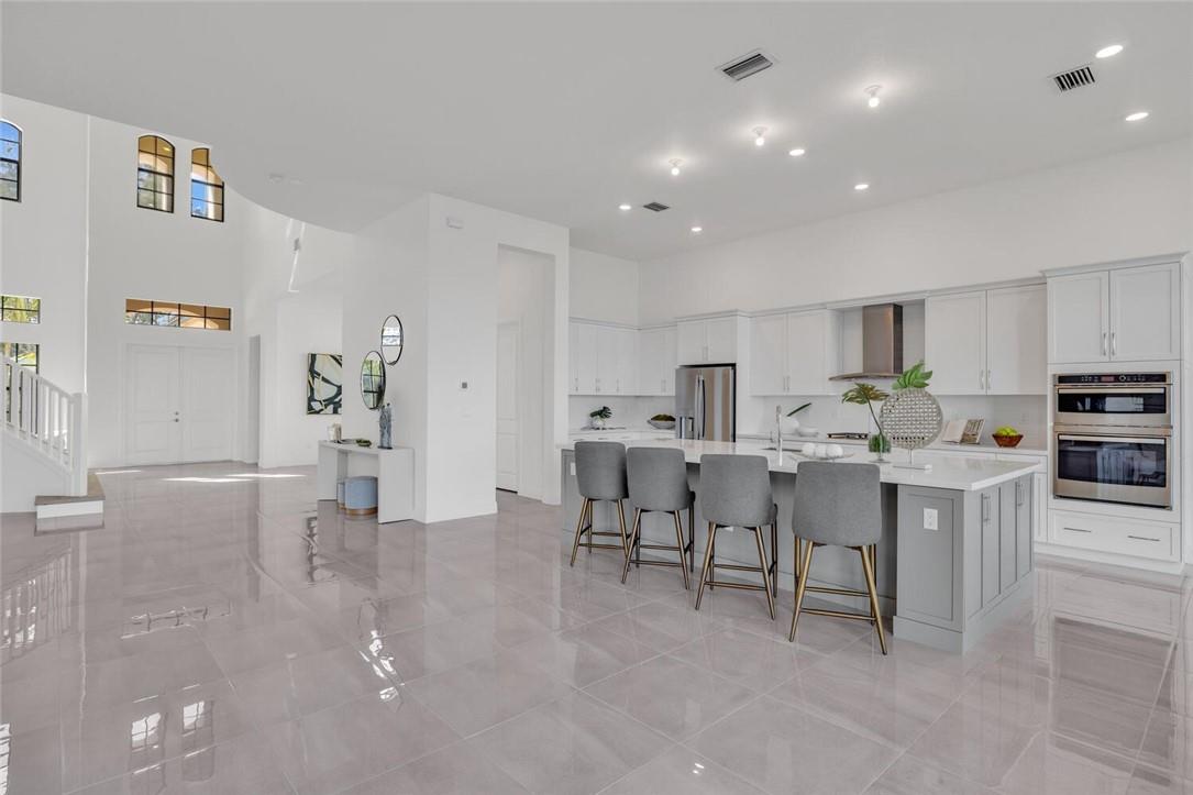 Parkland Bay 183-49 B - Residential