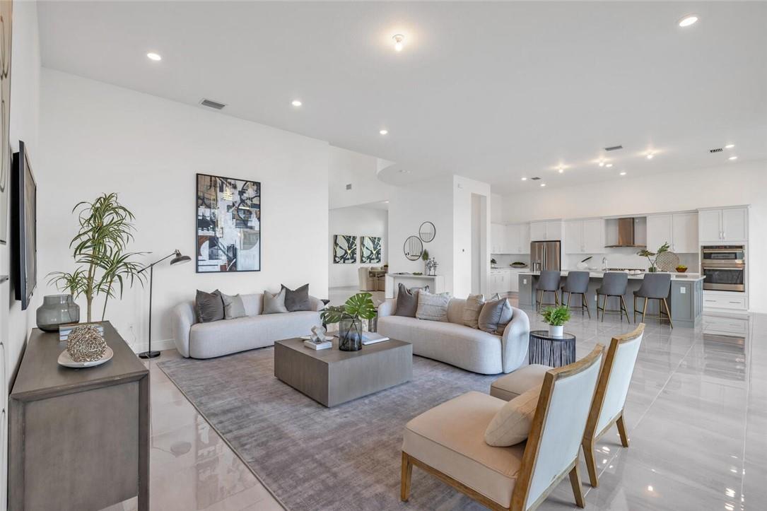 Parkland Bay 183-49 B - Residential