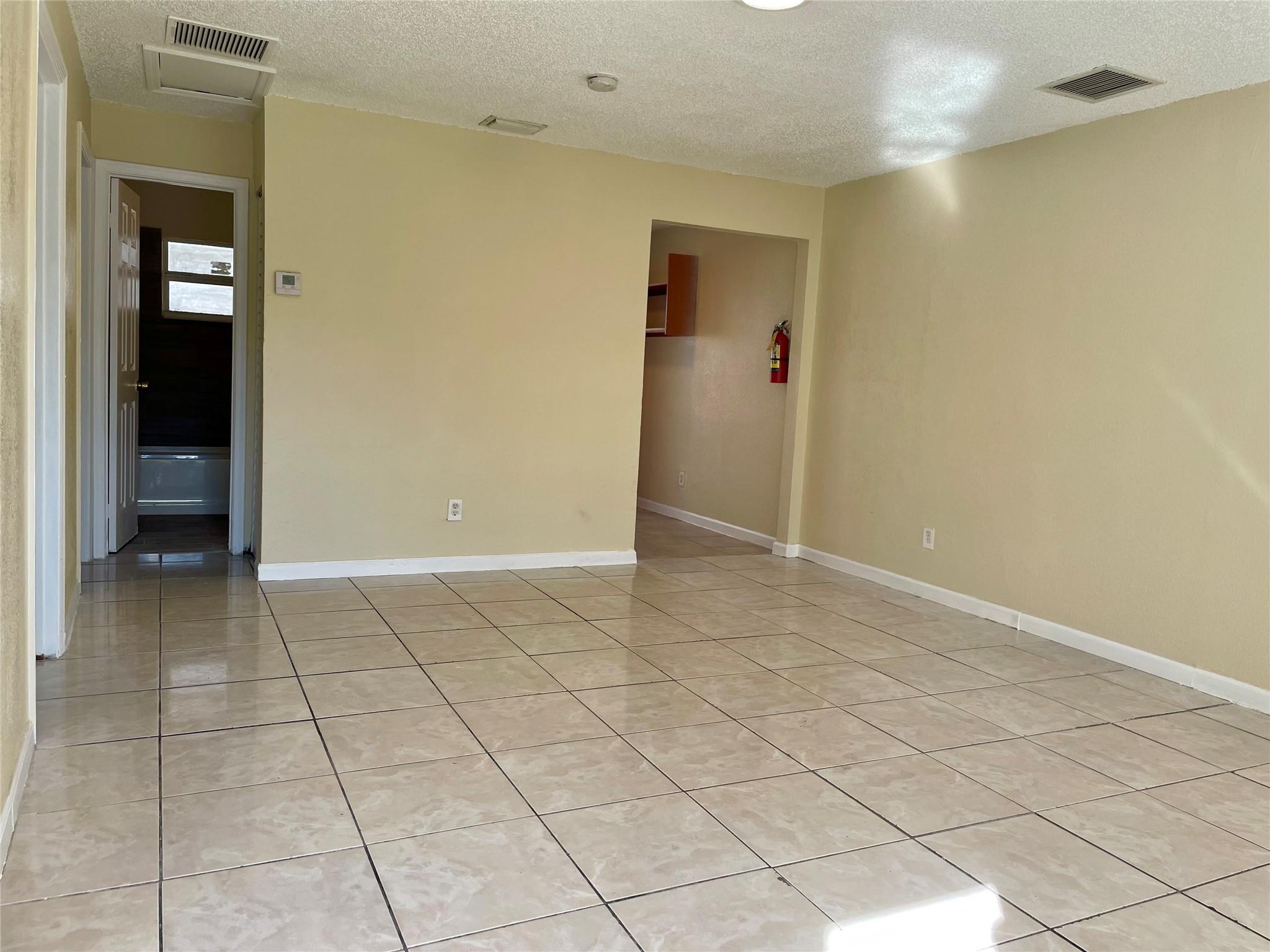 Washington Park Fourth Ad - Residential Lease