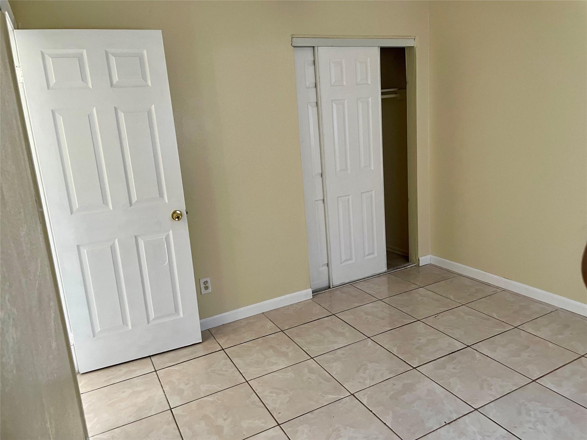 Washington Park Fourth Ad - Residential Lease