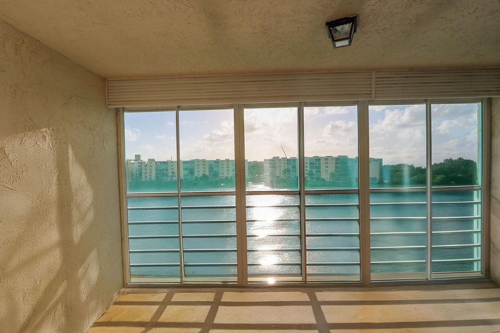 Photo of 101 SE 3rd Avenue #605, Dania Beach, FL 33004 (MLS # B26006583)