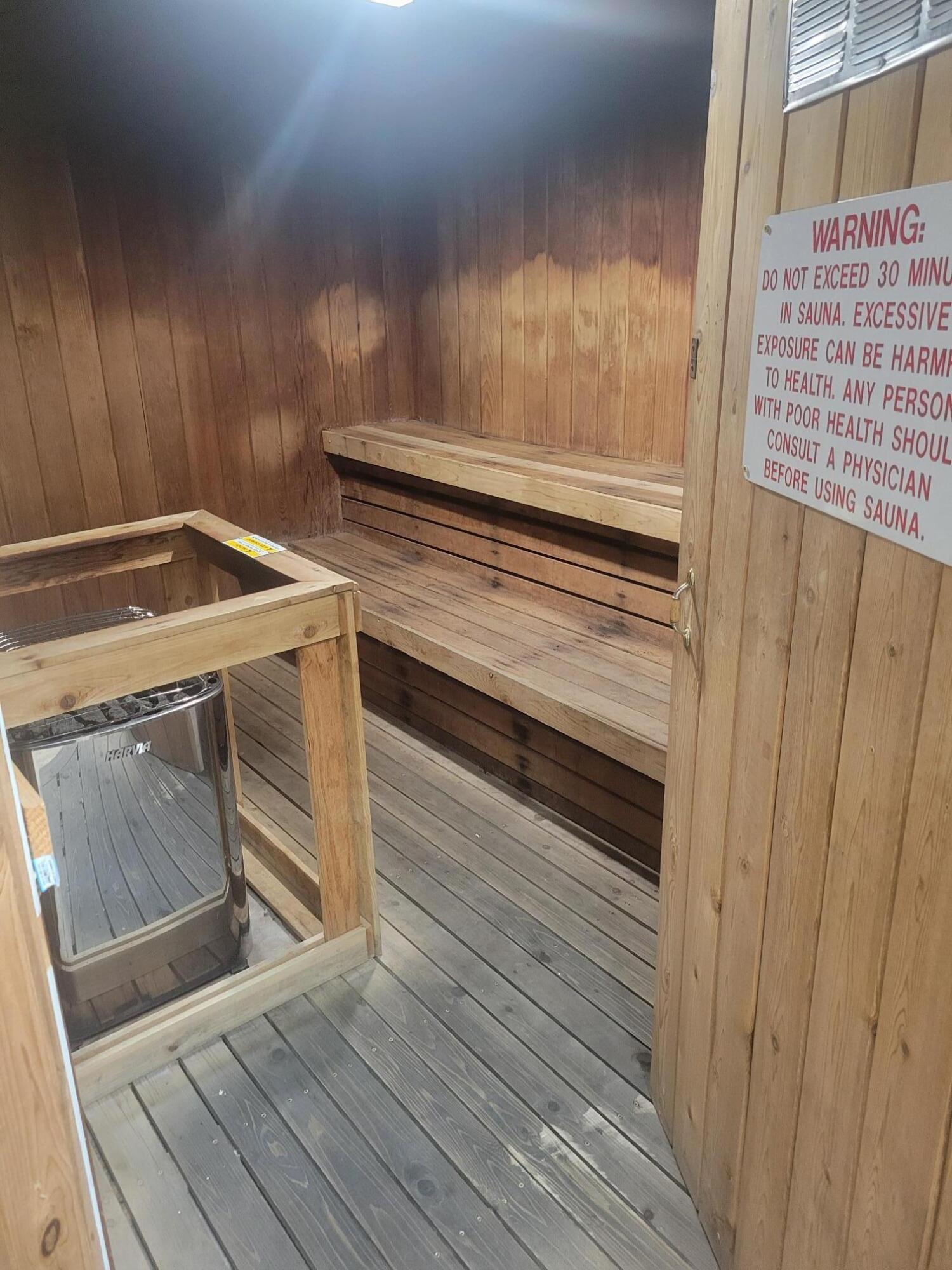 LAUDERDALE WEST CONDO NO XIII - Residential