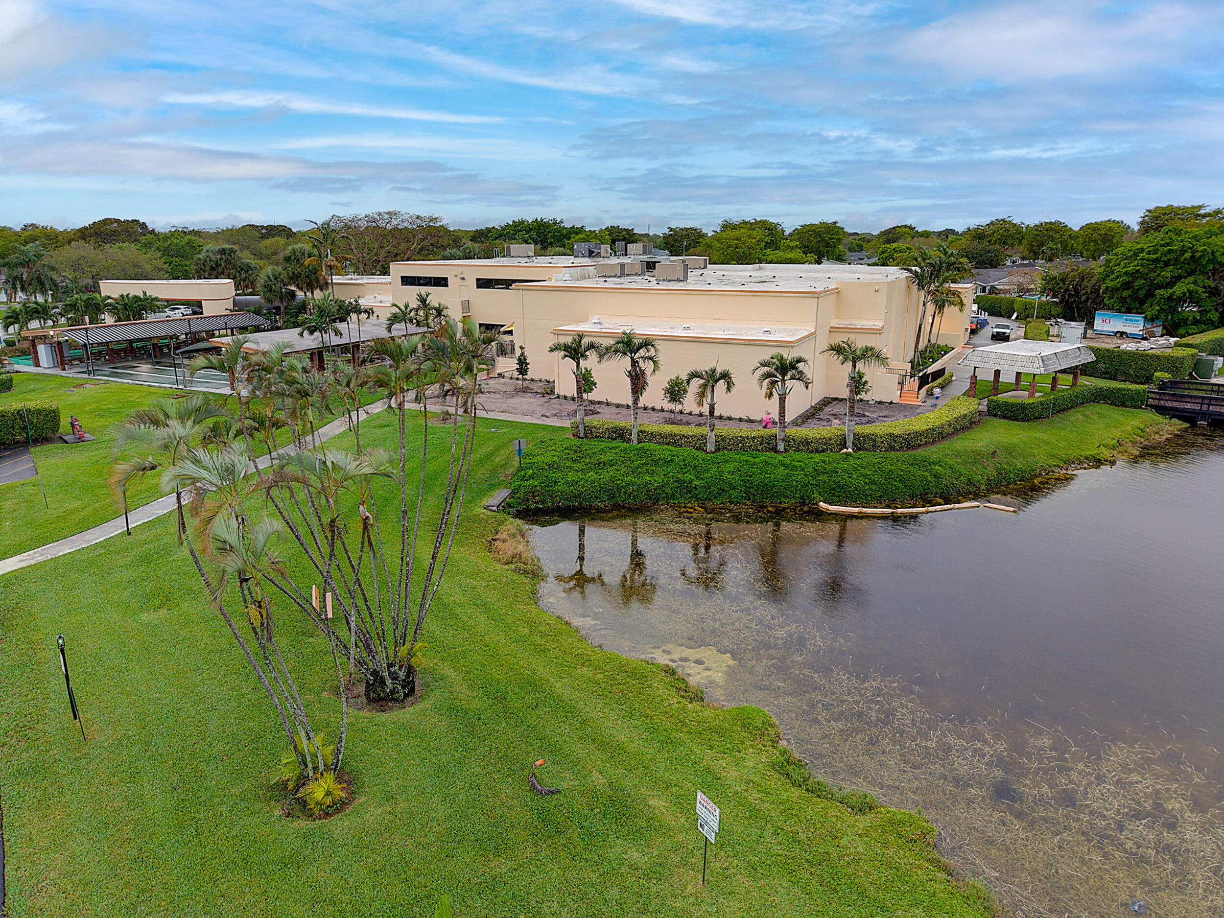 LAUDERDALE WEST CONDO NO XIII - Residential