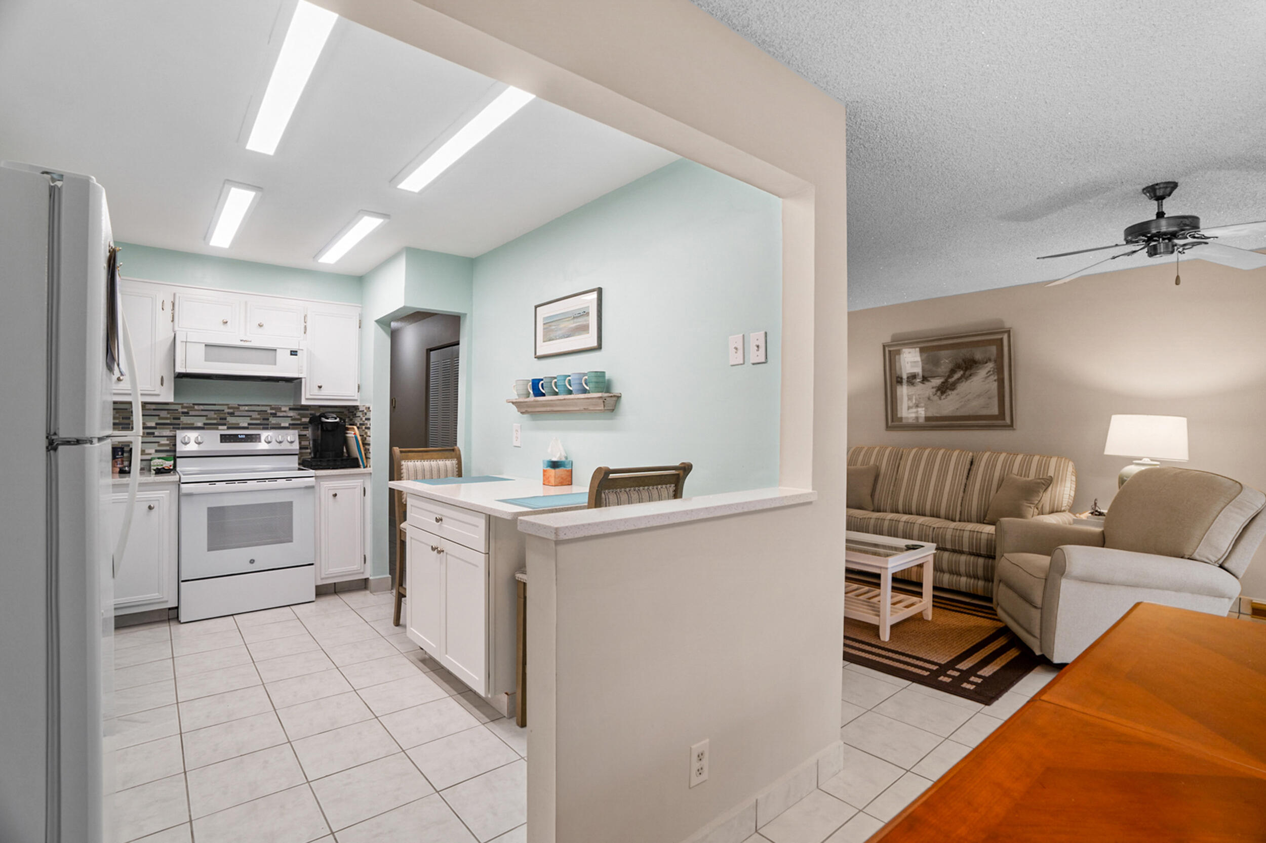 LAUDERDALE WEST CONDO NO XIII - Residential