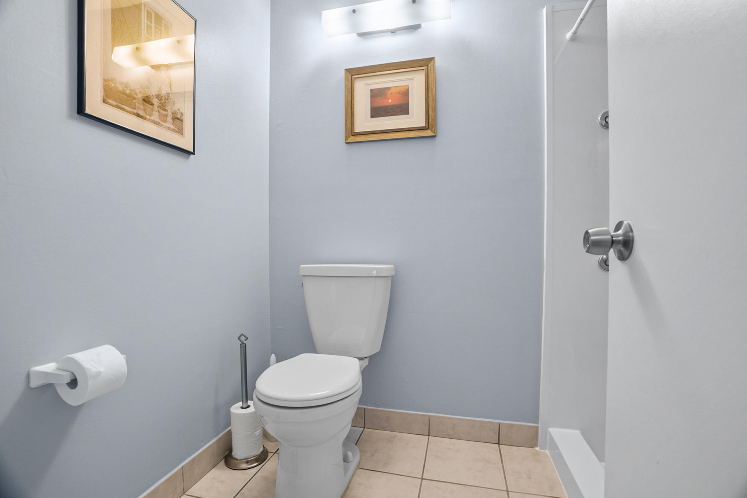 LAUDERDALE WEST CONDO NO XIII - Residential