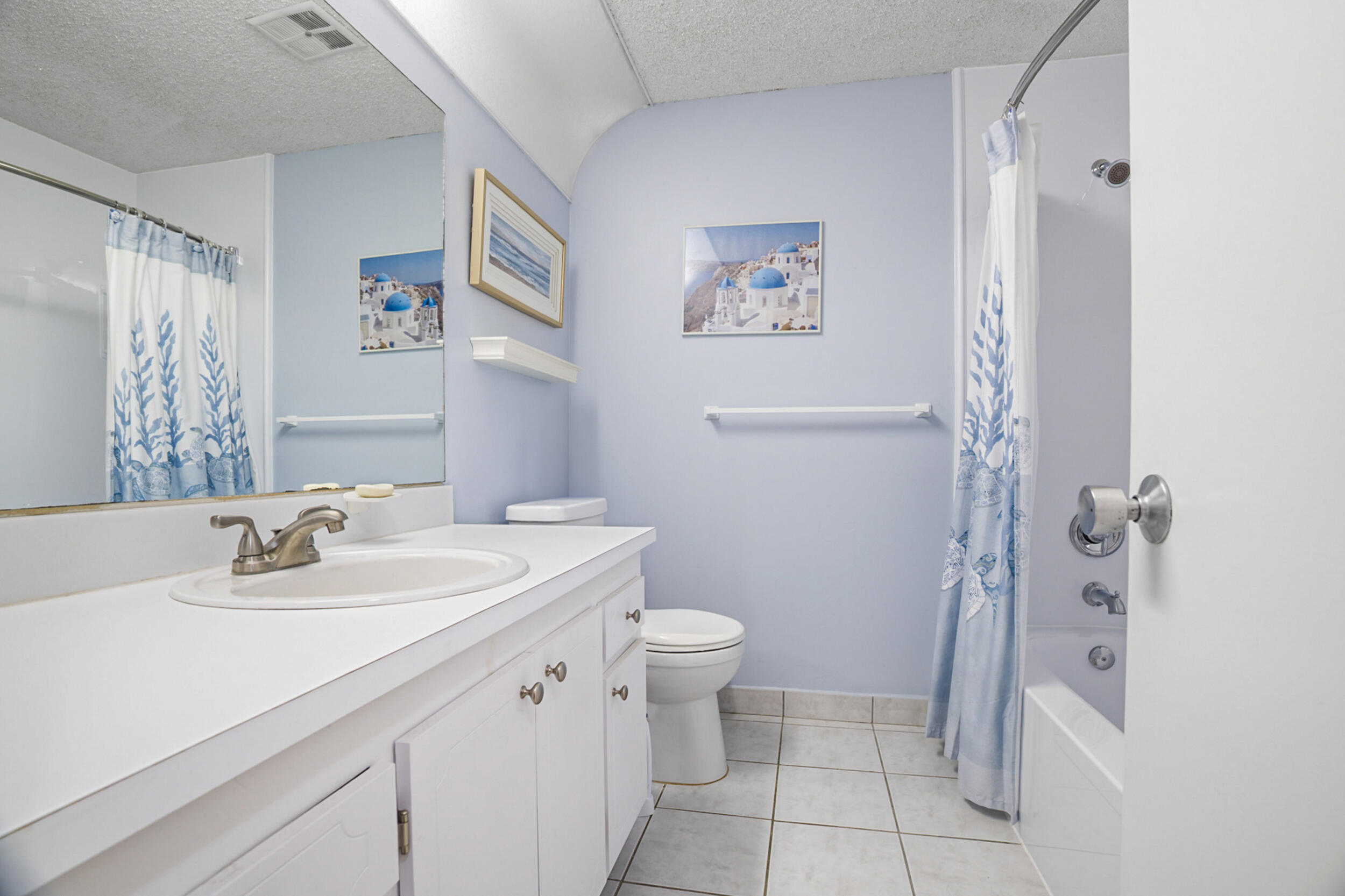 LAUDERDALE WEST CONDO NO XIII - Residential