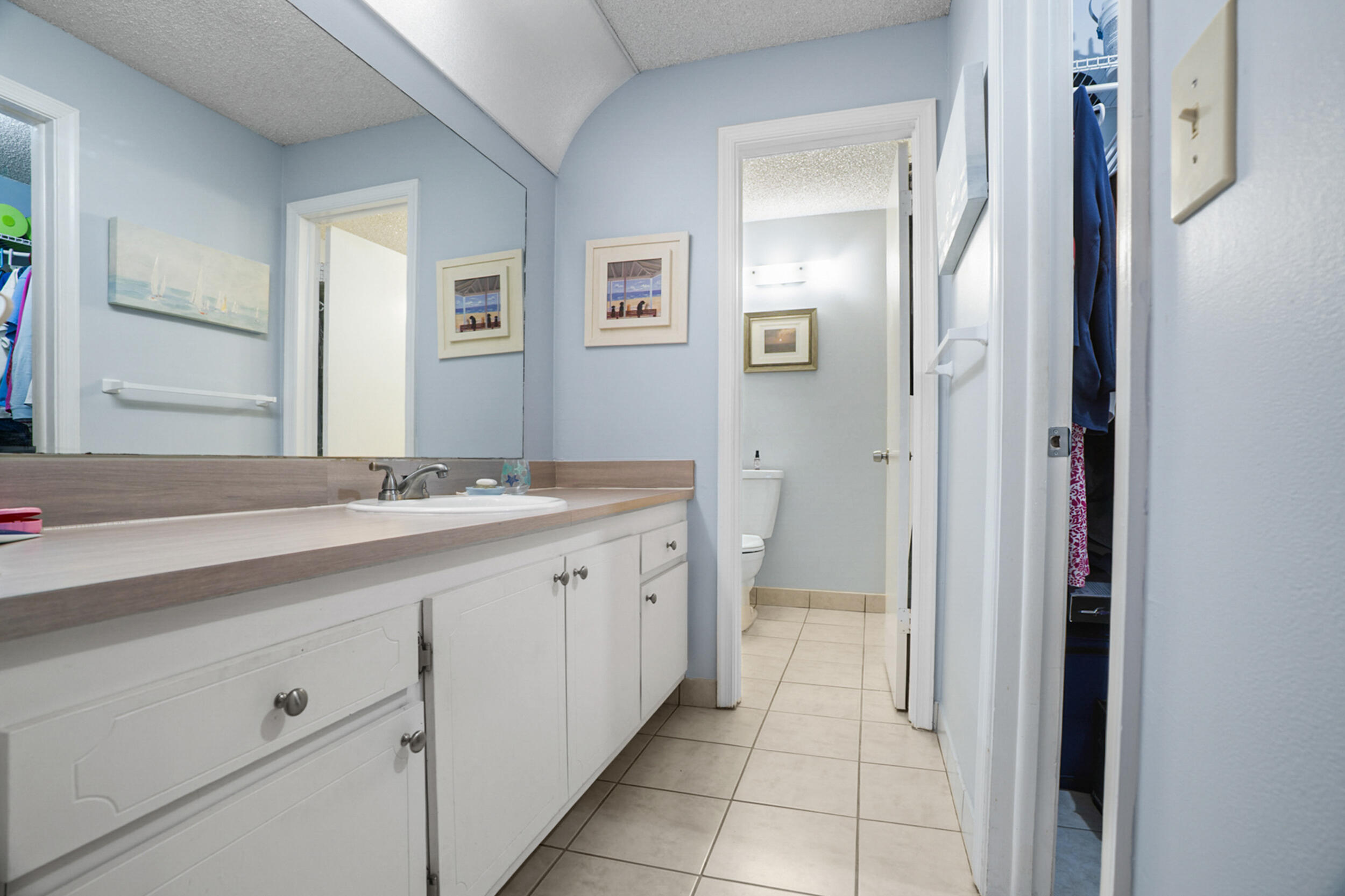 LAUDERDALE WEST CONDO NO XIII - Residential