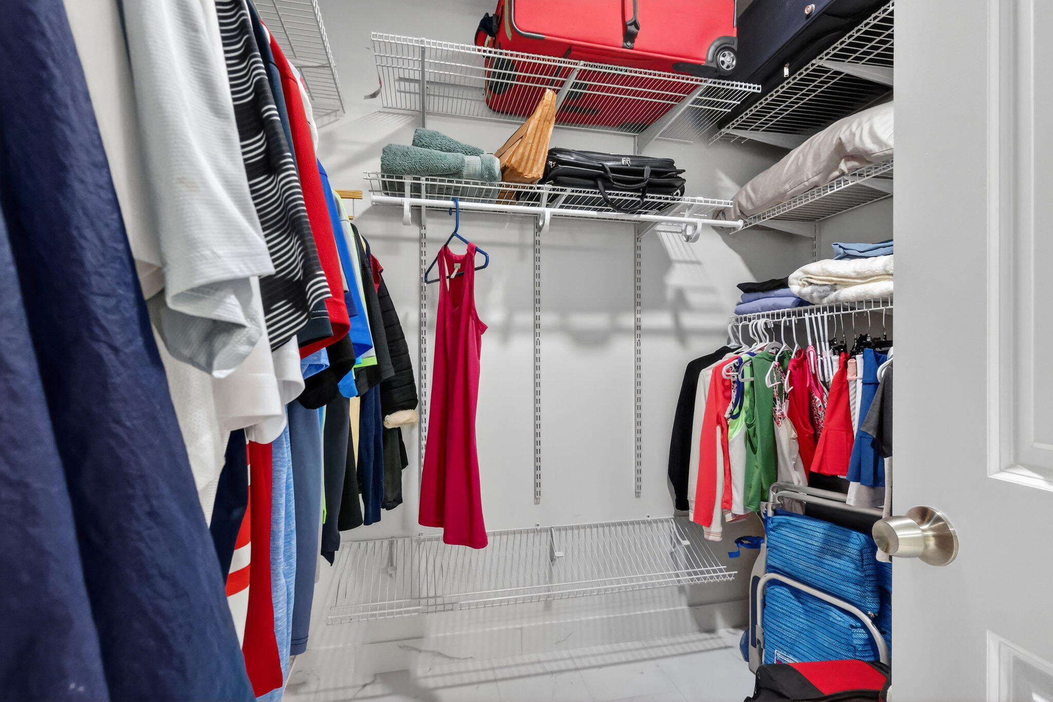 PALM GREENS AT VILLA DEL RAY CONDO II - Residential Lease