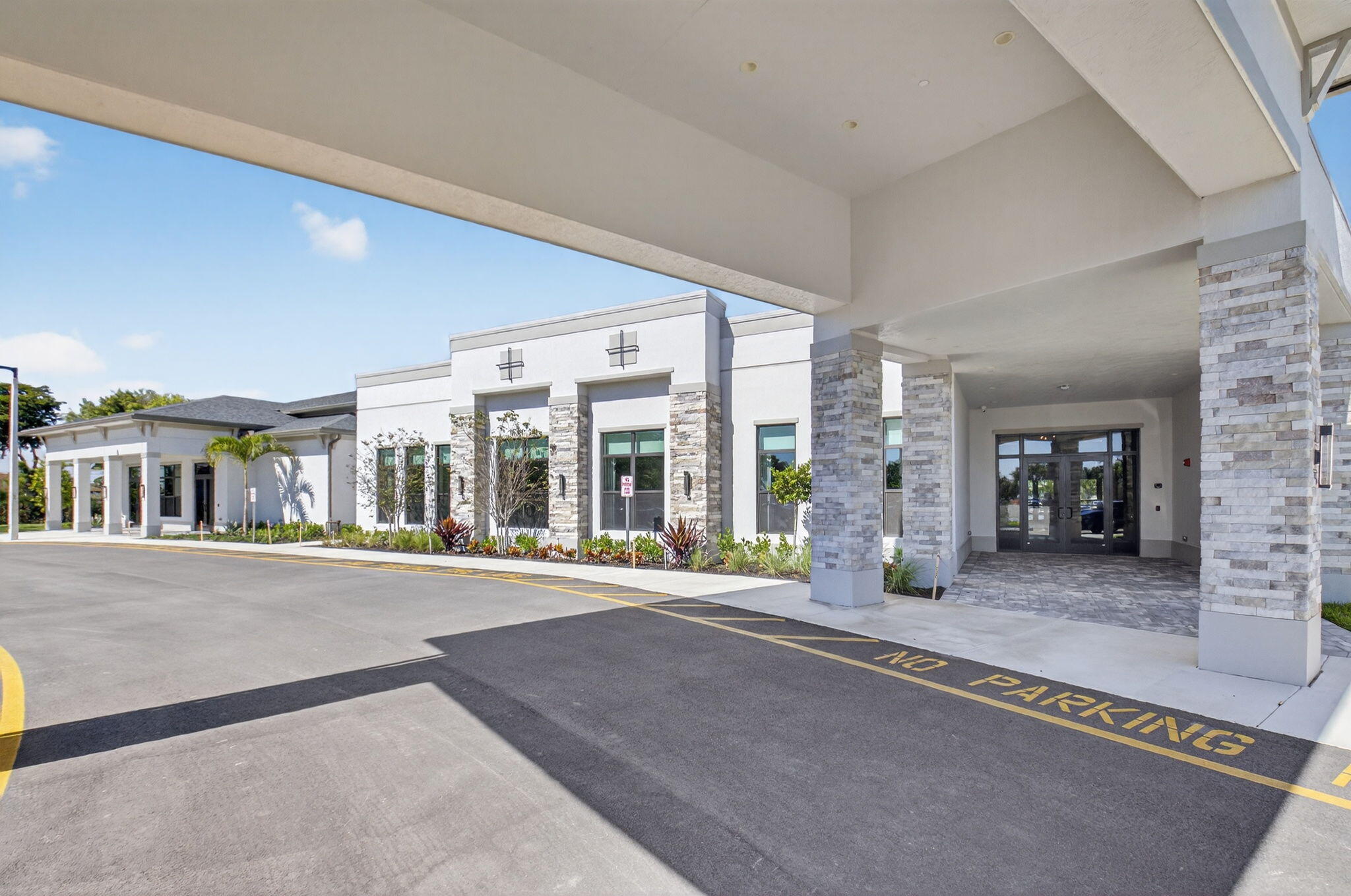 PALM GREENS AT VILLA DEL RAY CONDO II - Residential Lease