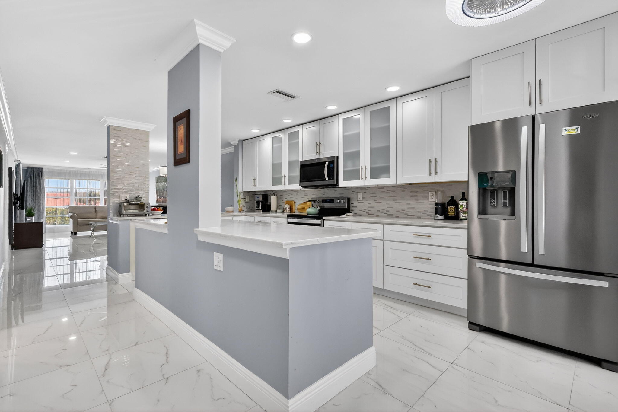 PALM GREENS AT VILLA DEL RAY CONDO II - Residential Lease