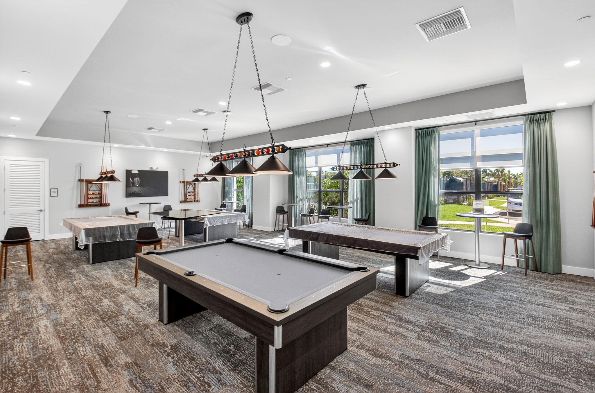 PALM GREENS AT VILLA DEL RAY CONDO II - Residential Lease