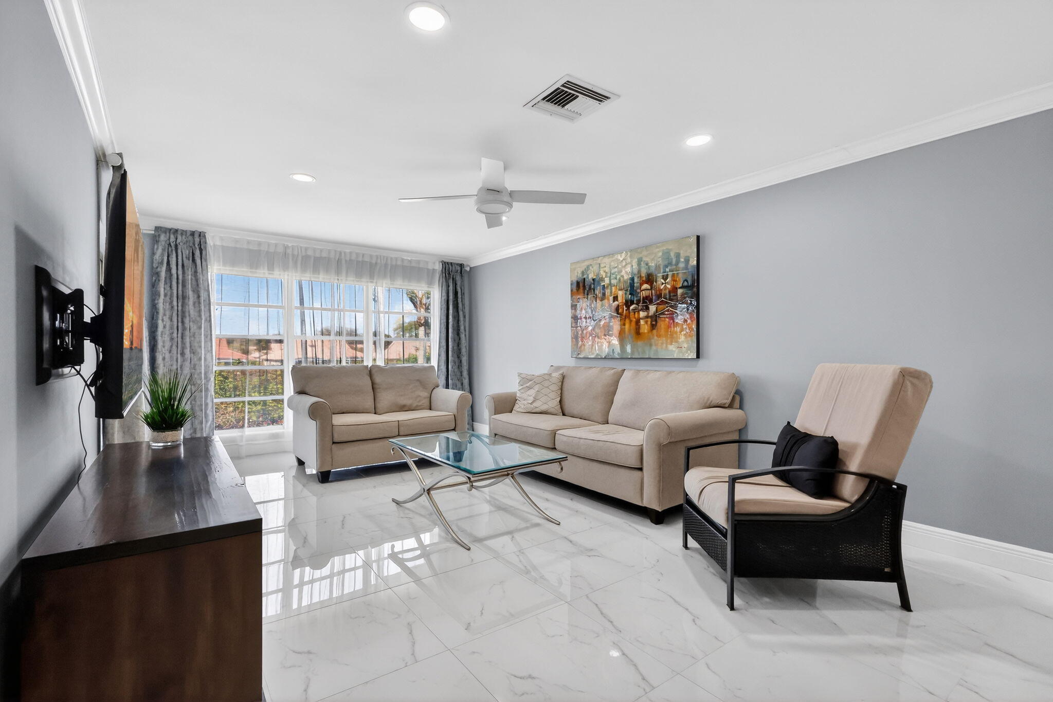 PALM GREENS AT VILLA DEL RAY CONDO II - Residential Lease