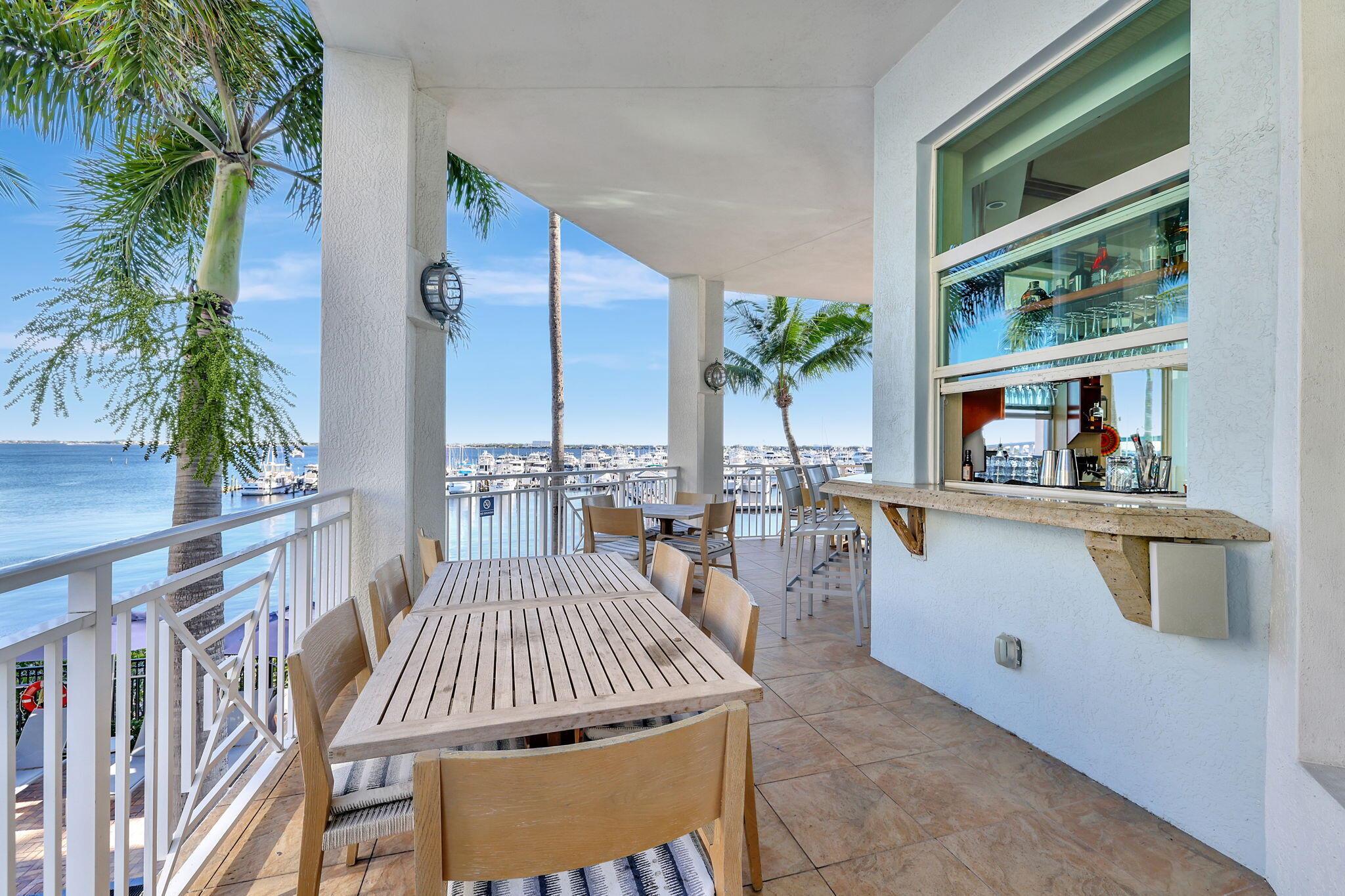 HARBORAGE YACHT CONDO - Residential Lease