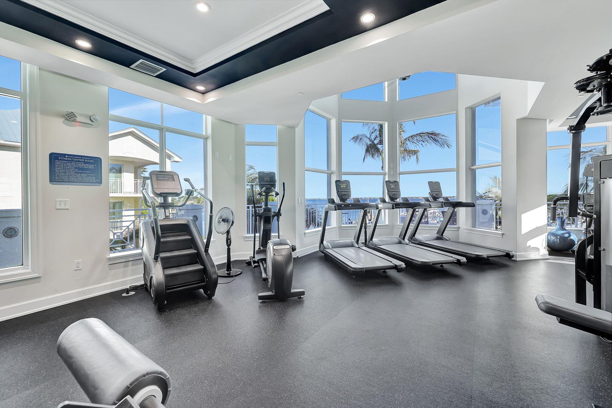 HARBORAGE YACHT CONDO - Residential Lease