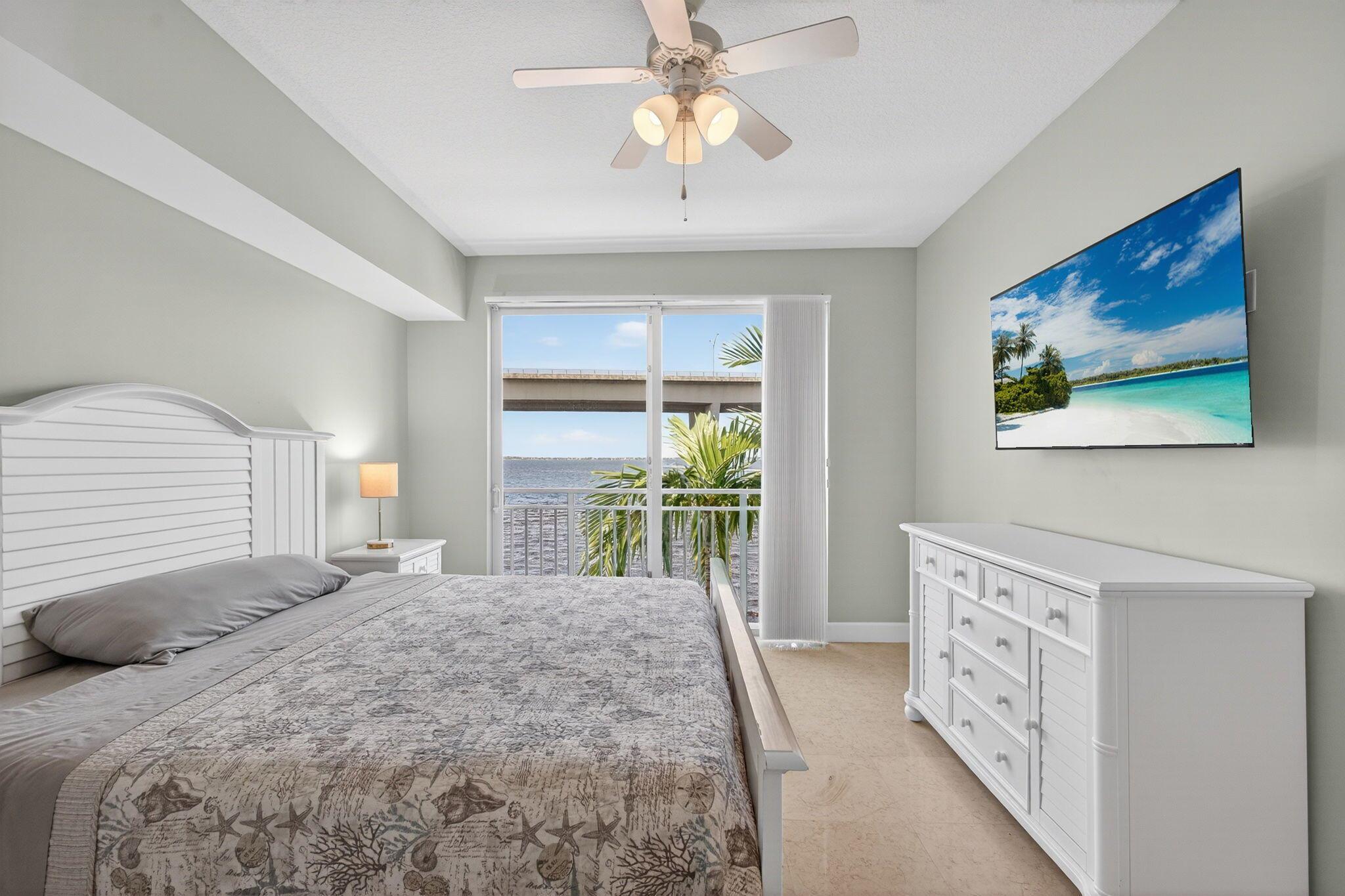 HARBORAGE YACHT CONDO - Residential Lease