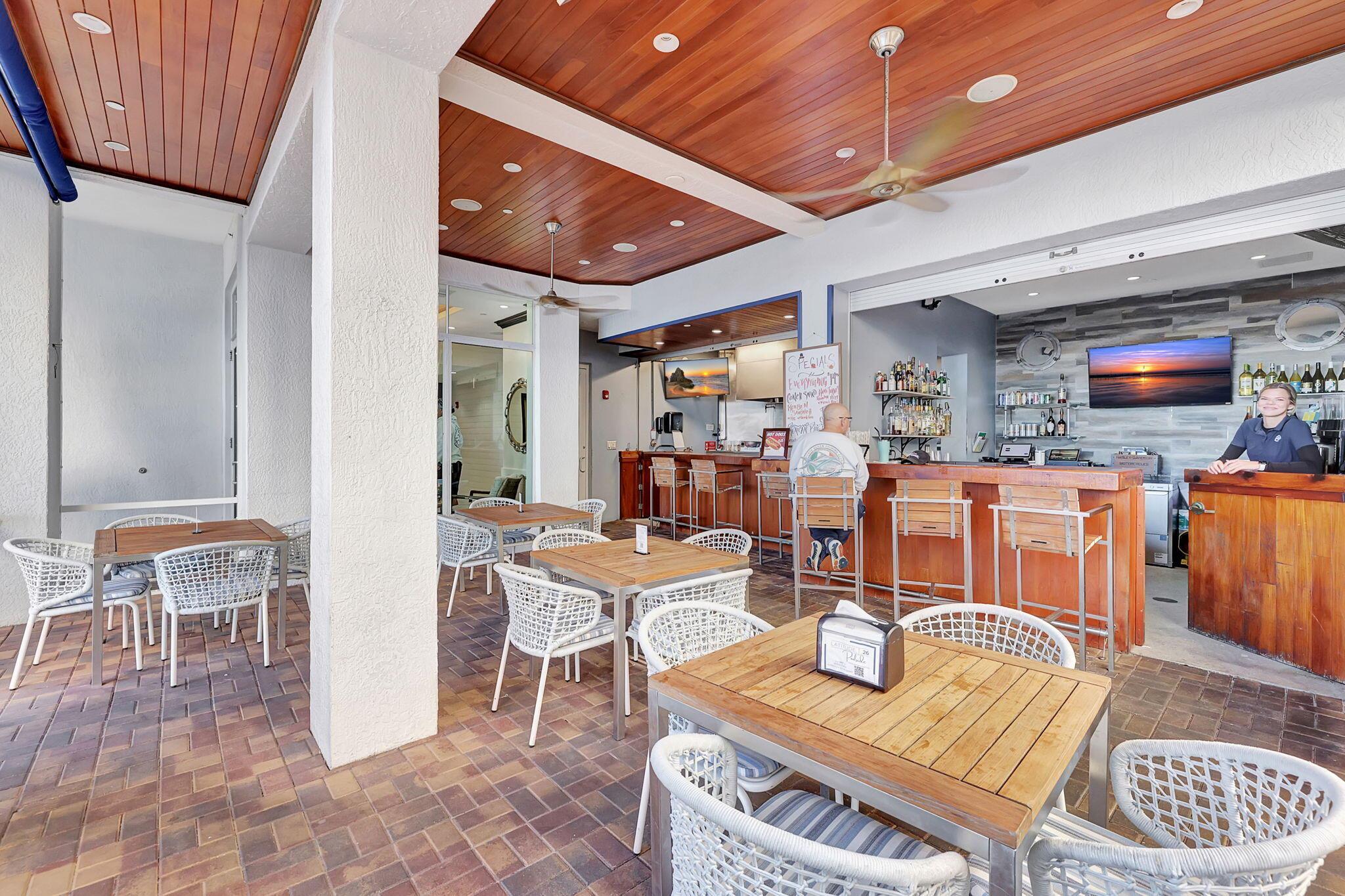 HARBORAGE YACHT CONDO - Residential Lease