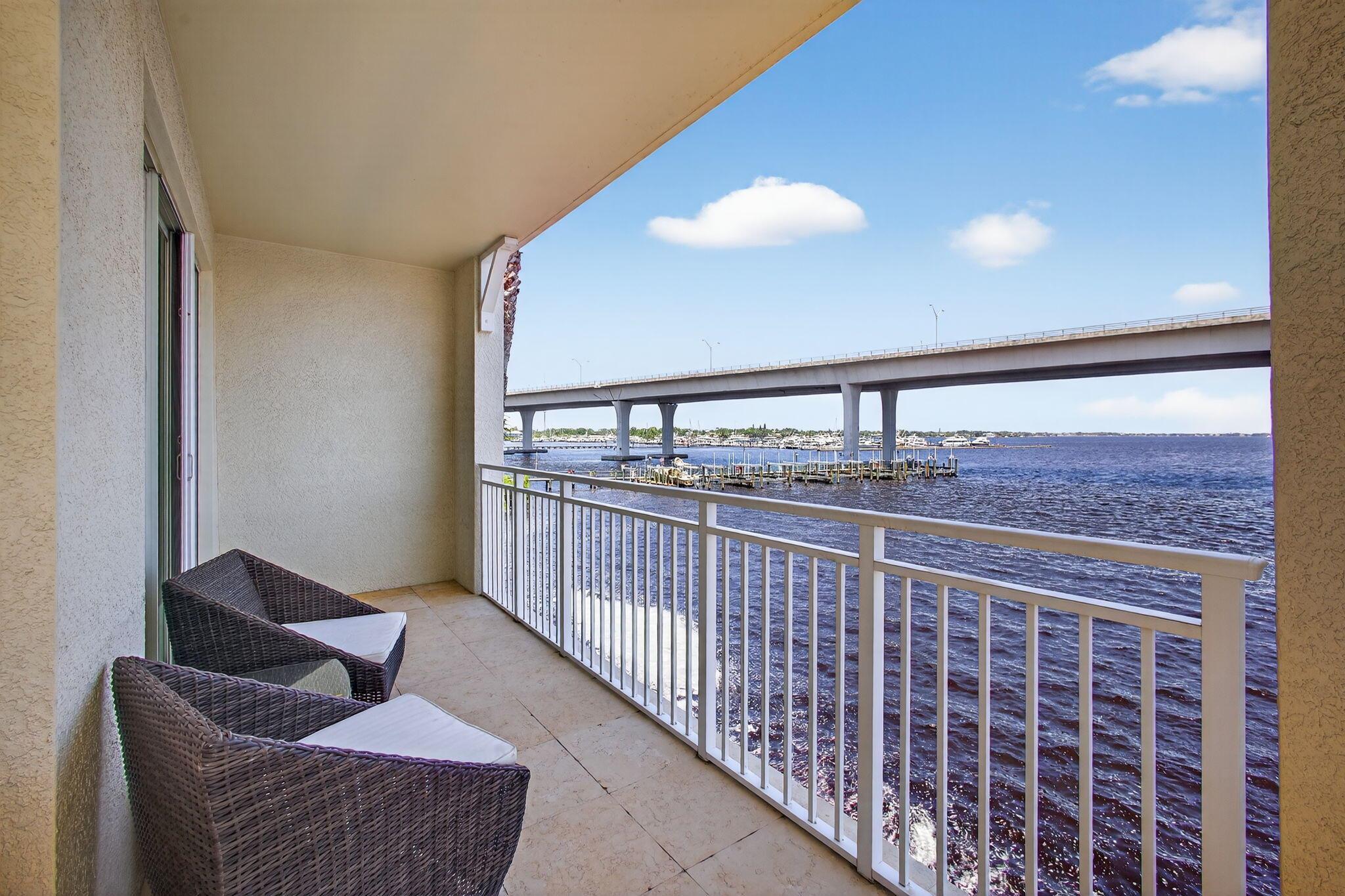 HARBORAGE YACHT CONDO - Residential Lease