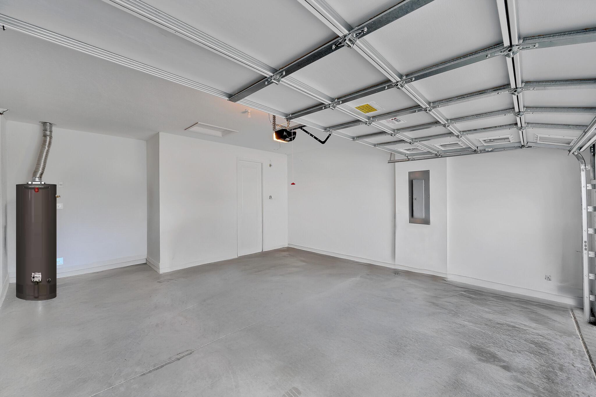 TELARO AT SOUTHERN GROVE - Residential